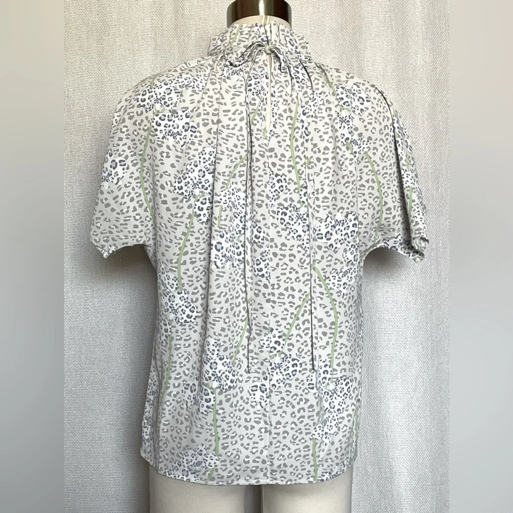 Caroline Hill blouse - Picture 2 of 6
